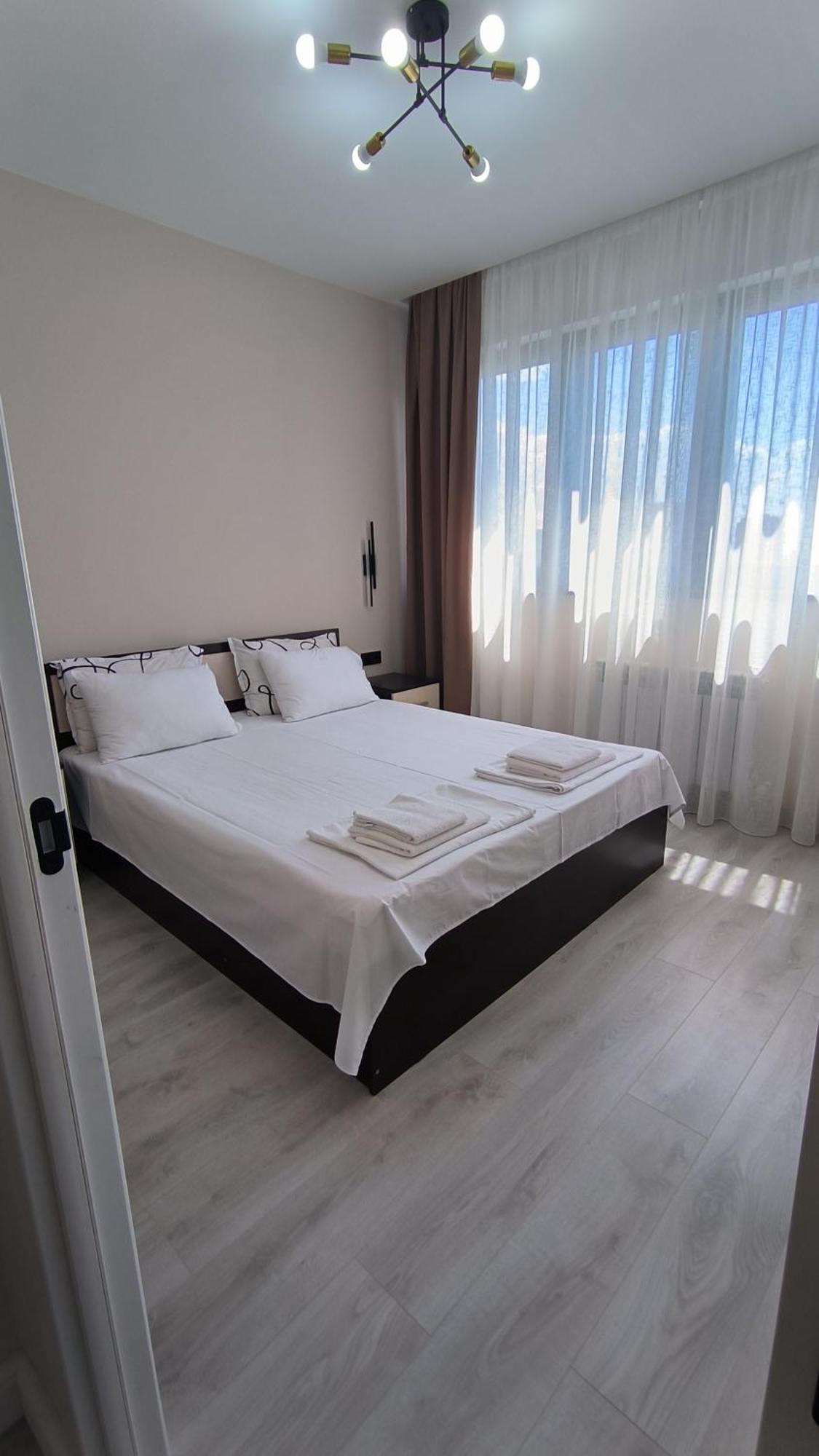 Apartment On Sayat Nova 33 Jerevan Buitenkant foto